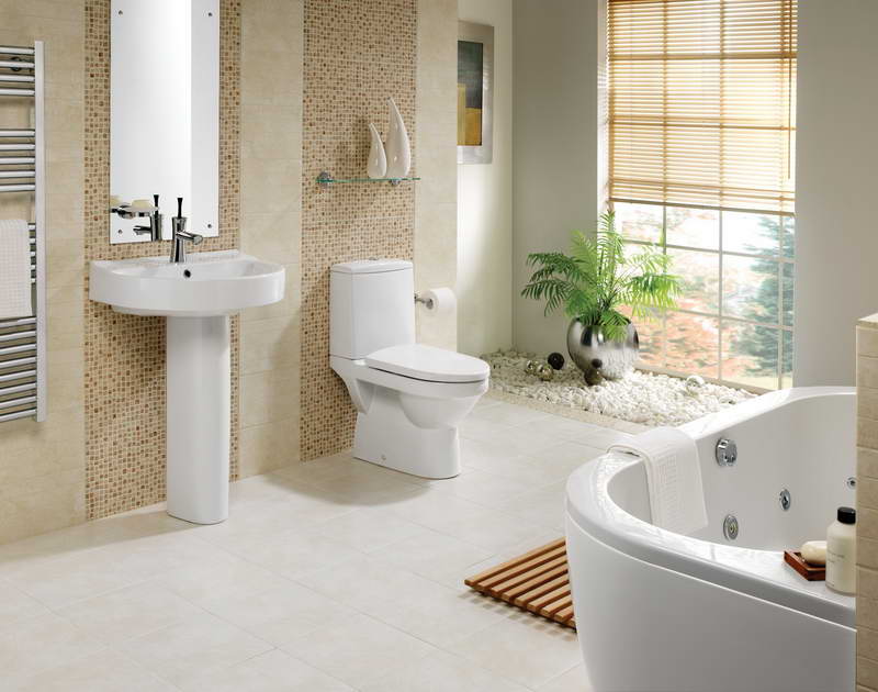 Clean Bathroom in Sherman Oaks