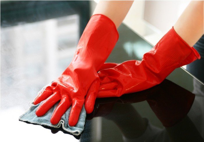 Cleaning Countertop in Bel AIr